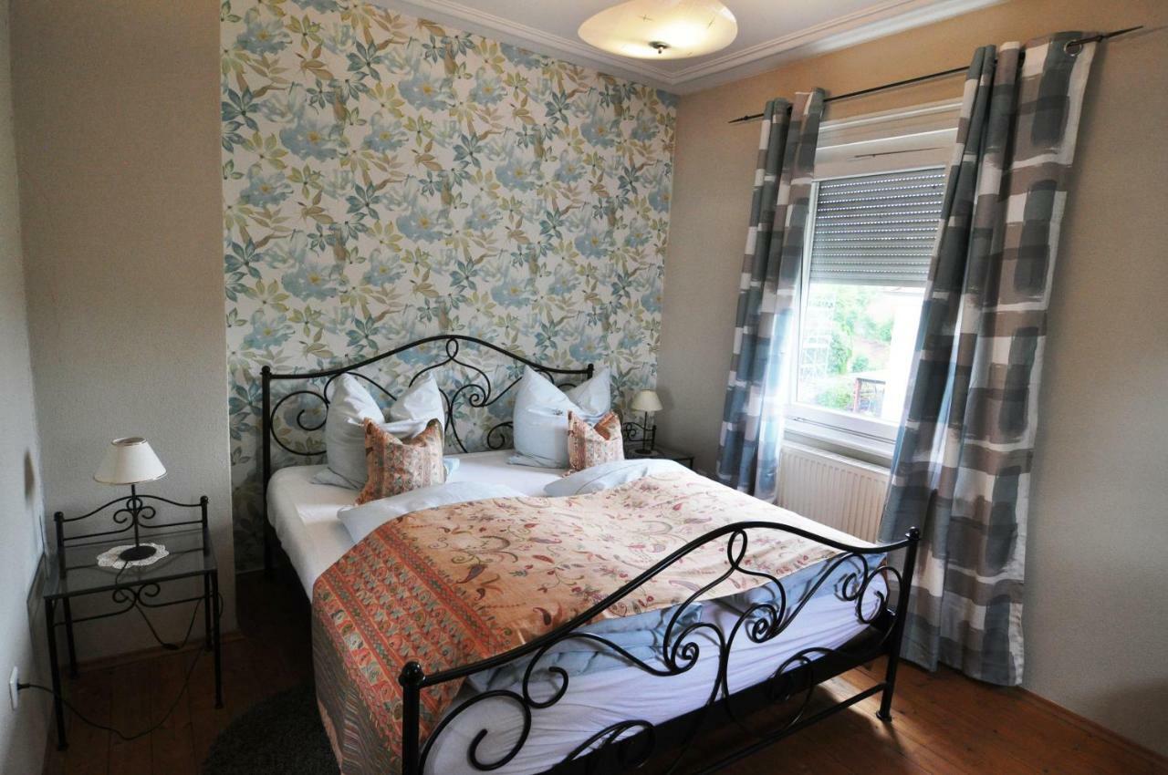 Villa Lamba Gastezimmer 로르히 외부 사진